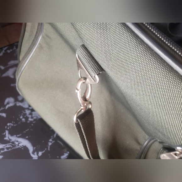 Globetrotter Duffle Bag - Picture 4 of 6